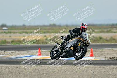 media/Apr-18-2025-TrackDaz (Fri) [[45f5874c44]]/C Group/Session 1 (Turn 7)/